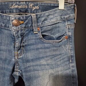 American Eagle Outfitters Favorite Boyfriend Medium Jeans Women's Size 2 Stretch